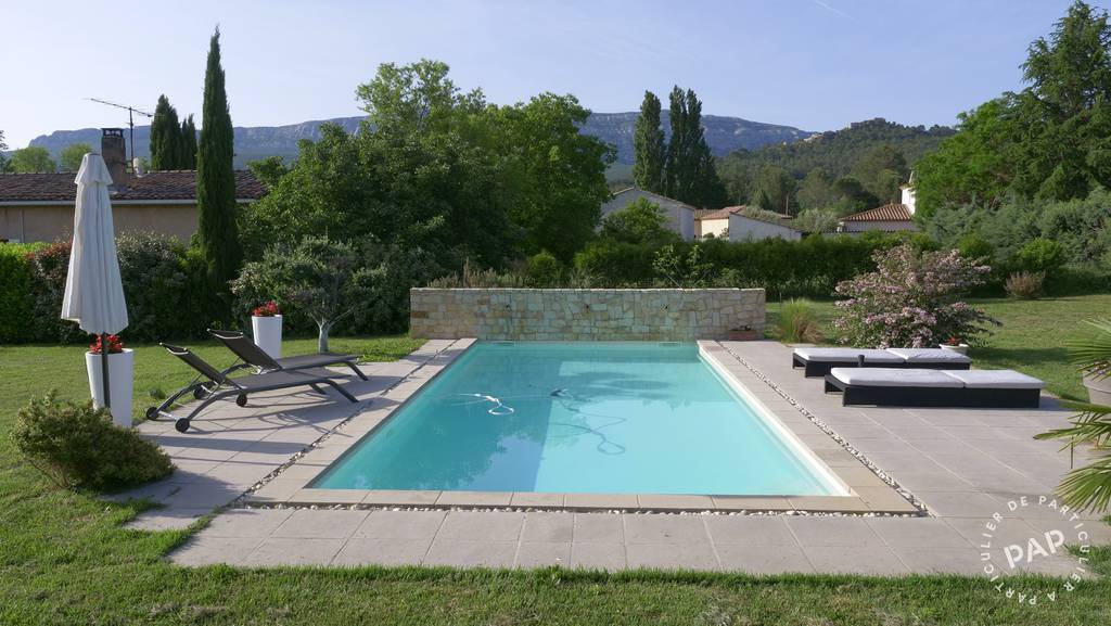 Location Maison Nans Les Pins 6 personnes dès 2.200 euros par semaine