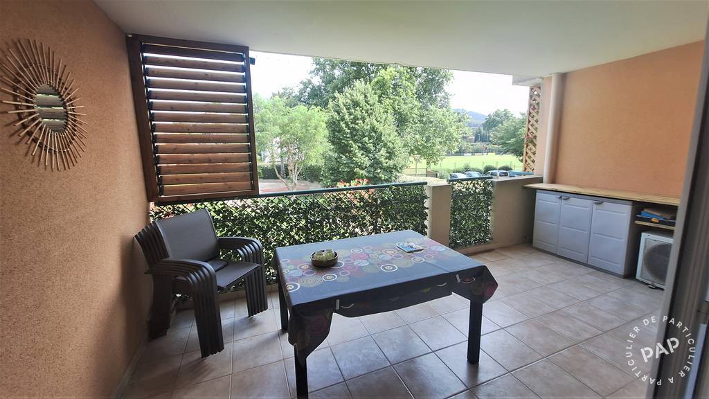 Location Appartement SaintCyrsurMer (83270) 4 personnes dès 700 euros par semaine Ref