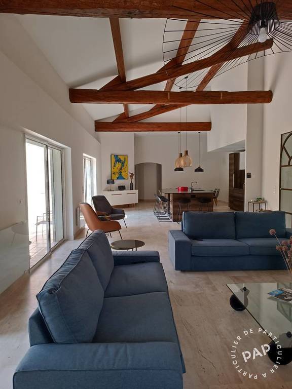 Location Maison Uchaud (30620) 13 personnes dès 4.000 euros par semaine