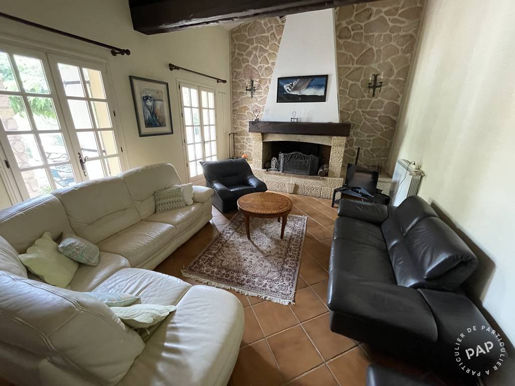 Location maison 11 pièces Nîmes (30)