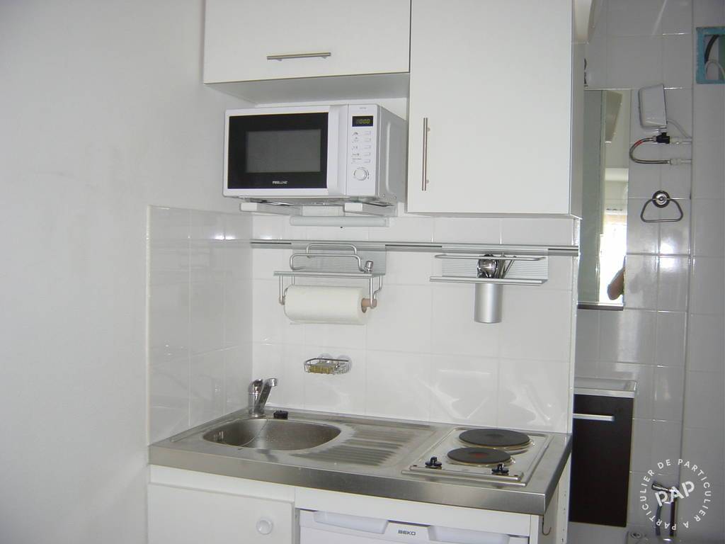 Location appartement studio Paris 8e