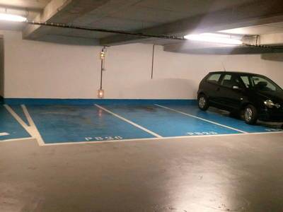 Issy-Les-Moulineaux