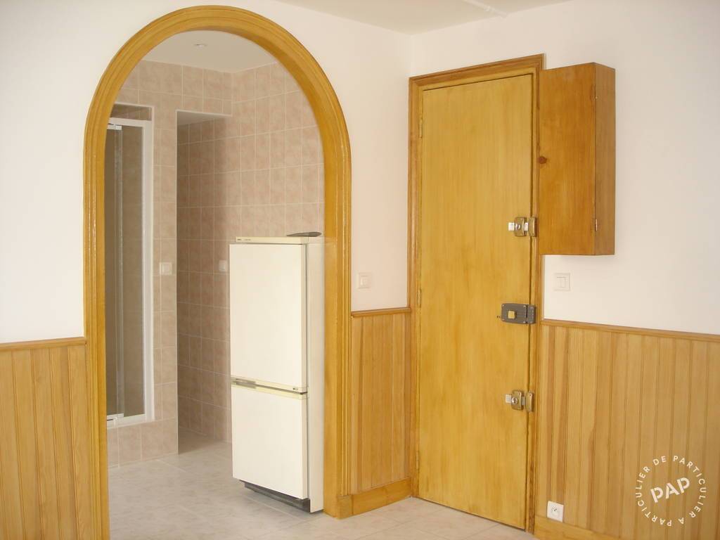 Location appartement studio Paris 8e