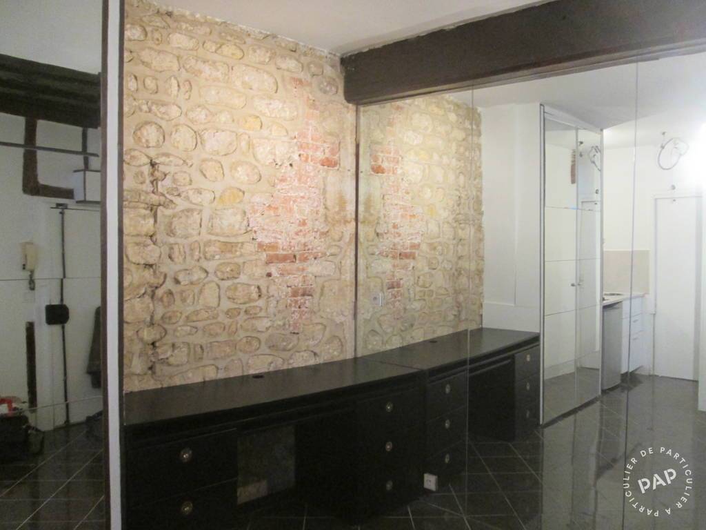 Location appartement studio Paris 4e