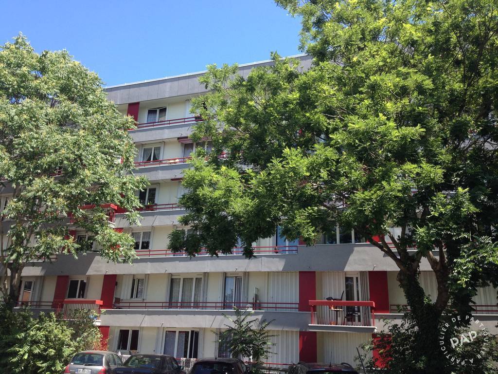 Location Appartement Villeneuve-La-Garenne 44 m² 850 €