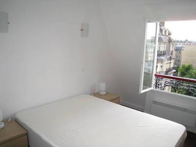 Paris 17E