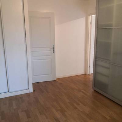 Issy-Les-Moulineaux (92130)