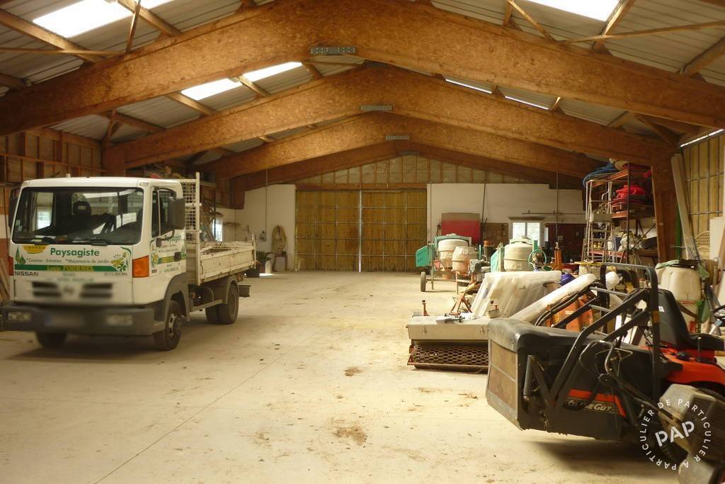 Local d'activité Noyal-Muzillac (56190) 280.000 €