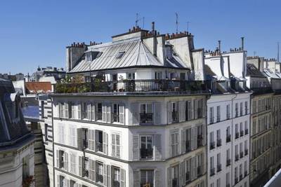 Paris 3E