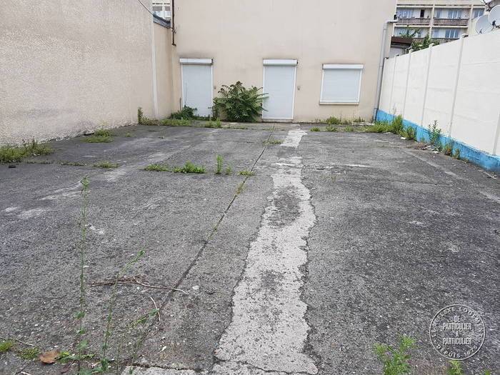 Vente et location Local d'activité Aubervilliers (93300) 400 m² 3.000 €