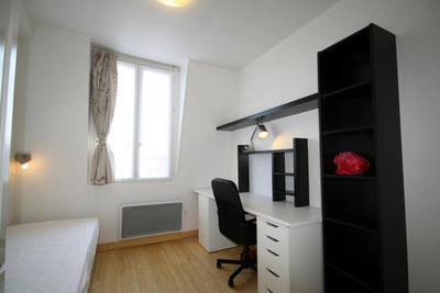 Paris 18E