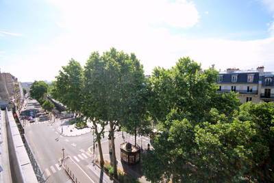Paris 18E
