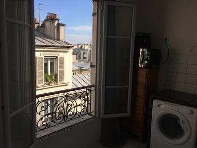 Paris 18E
