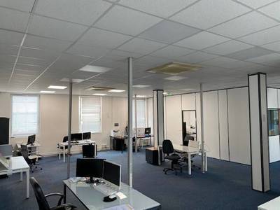 Bureaux Local Professionnel Montreuil Pap Commerces