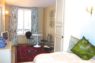 Paris 2E