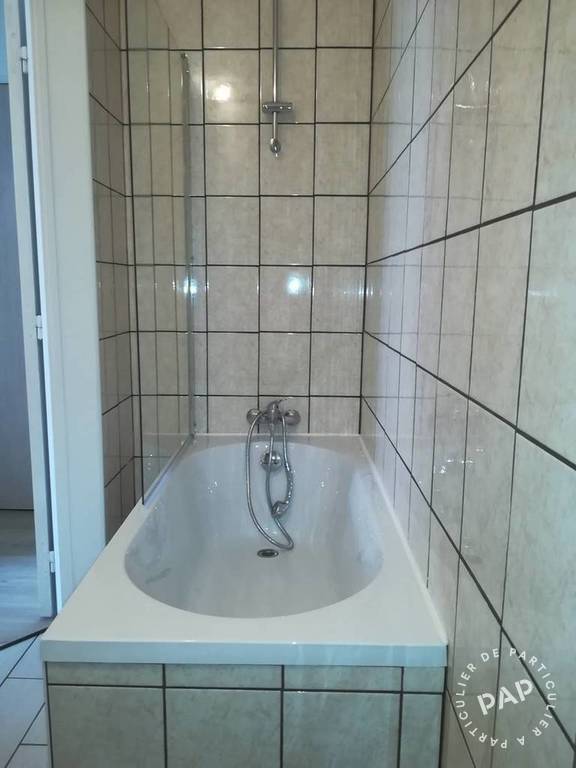 Location immobilier 690&nbsp;&euro; Courbevoie (92400)