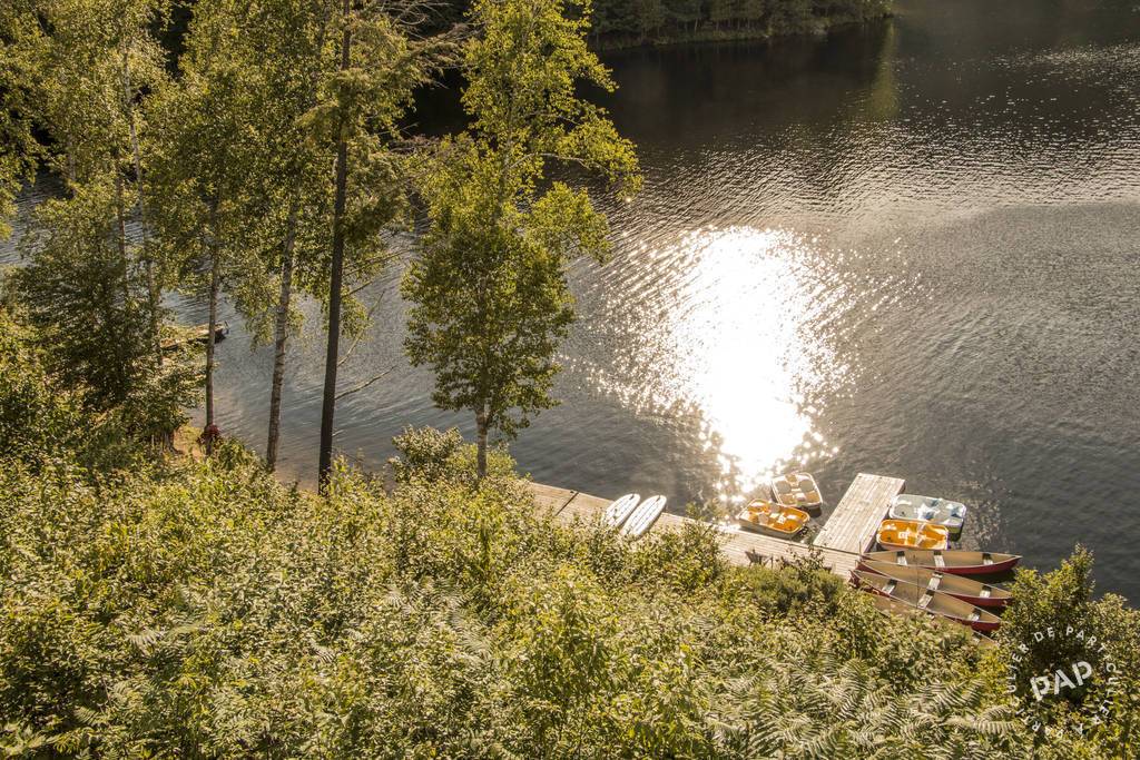 Local d'activité 1.980.000 € 1.400 m² Québec