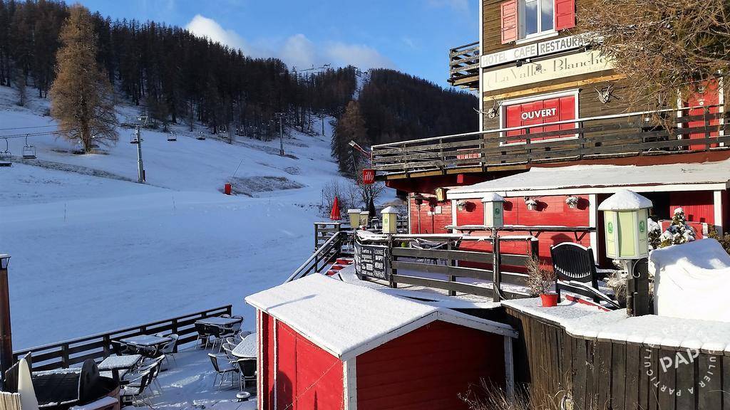 Vente et location Fonds de commerce Valberg 320 m² 970.000 €