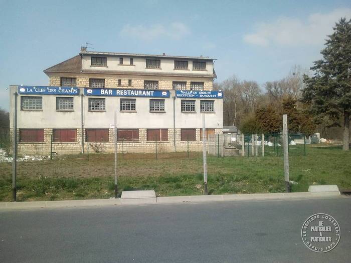 Local d'activité 950.000 € 1.200 m² Ablis (78660)