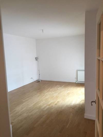 Issy-Les-Moulineaux (92130)