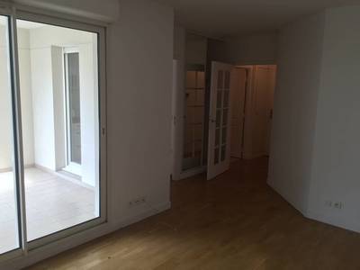 Issy-Les-Moulineaux (92130)