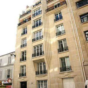 Location appartement studio Paris 16e
