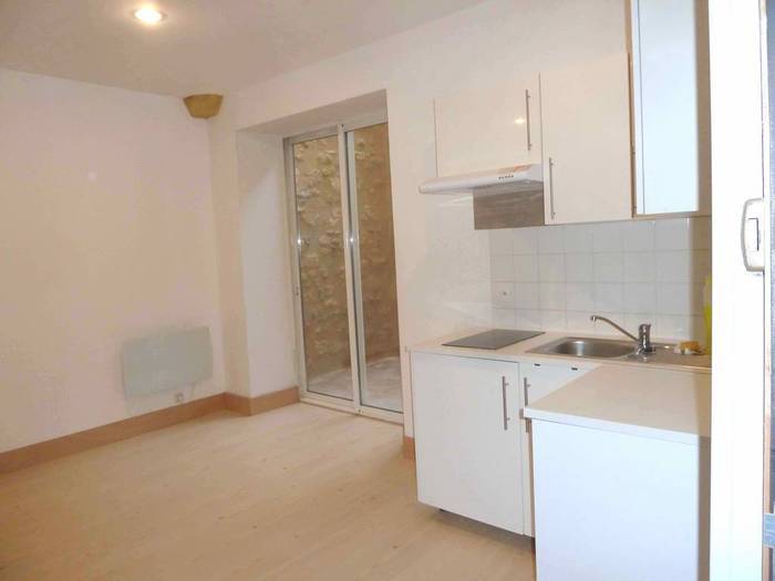 Location appartement studio Bordeaux (33)