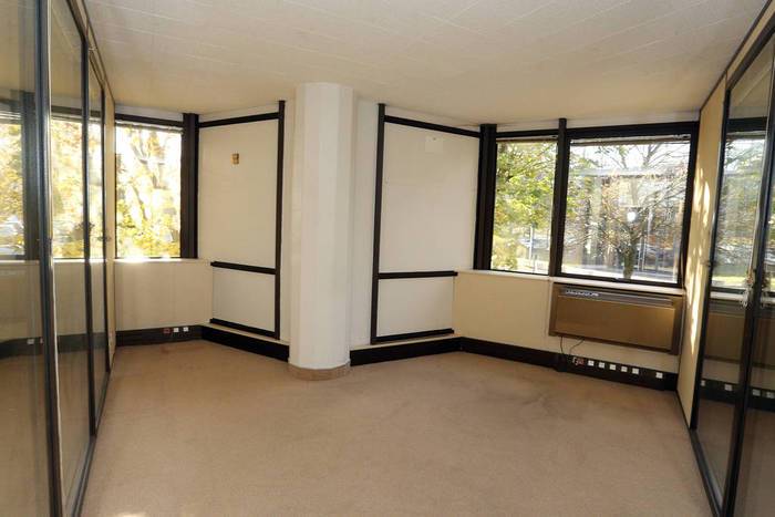 Vente et location Rosny-Sous-Bois (93110) 326 m²