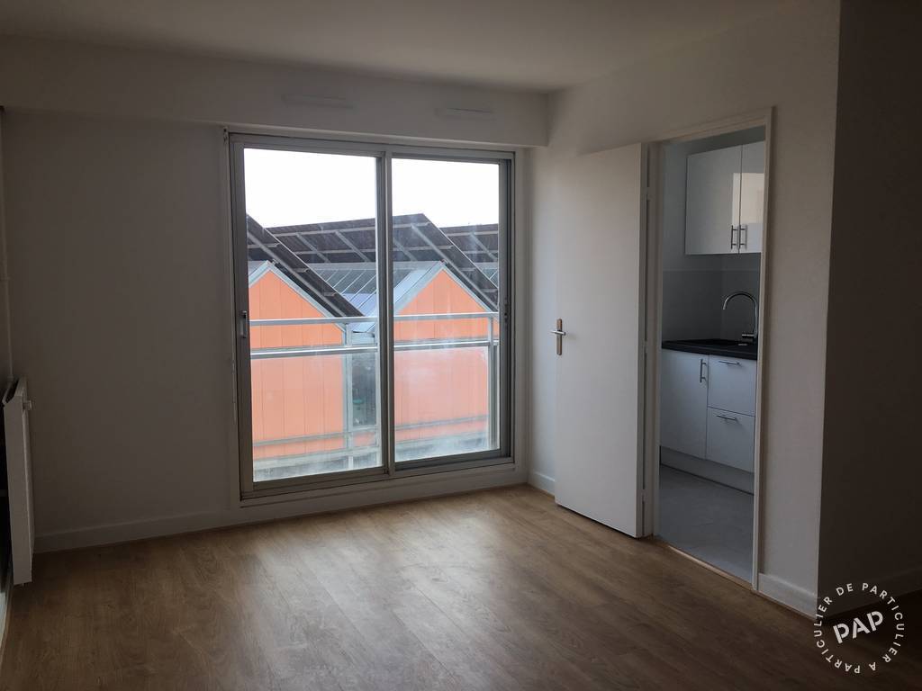Location appartement studio Paris 18e