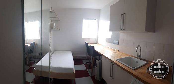 Location appartement studio Paris 17e