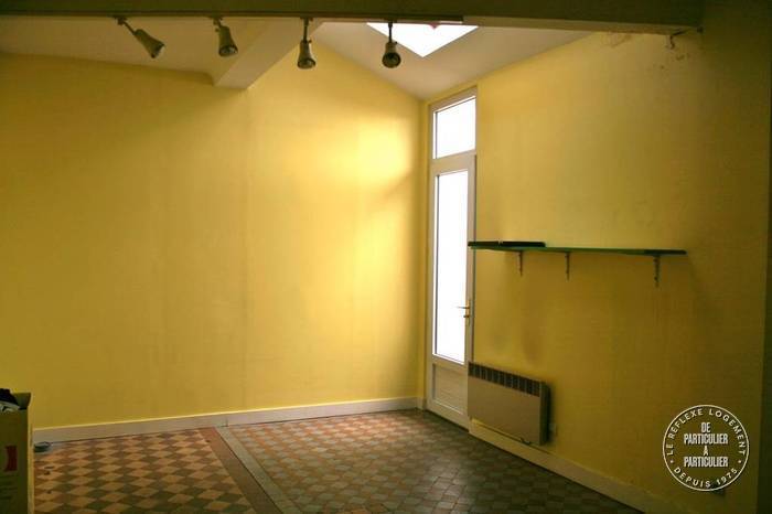 Local d'activité 900 € 220 m² Le Mans (72)