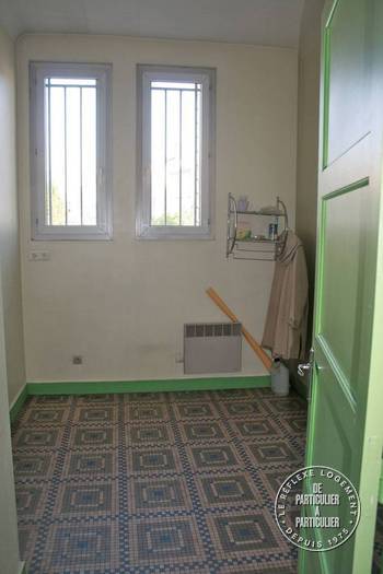 Immobilier Le Mans (72) 900 € 220 m²