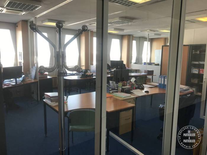 Vente et location Bureaux, local professionnel 245 m²