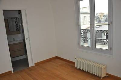 Paris 3E