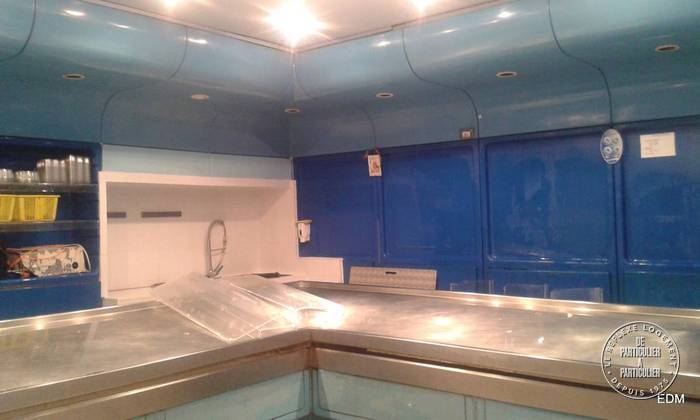 Vente et location Fonds de commerce Paris 17E 150.000 €