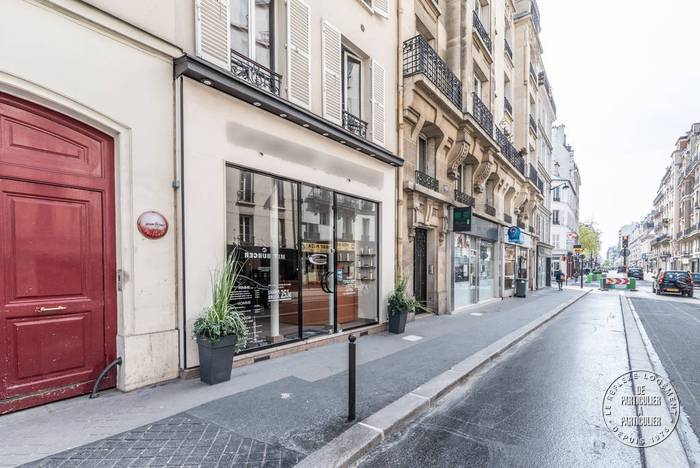 Vente et location Fonds de commerce Paris 15E 100 m² 115.000 €