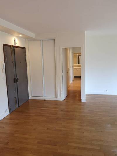 Neuilly-Sur-Seine (92200)