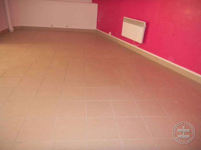 Bureaux, local professionnel 380.000 € 65 m² Paris 19E