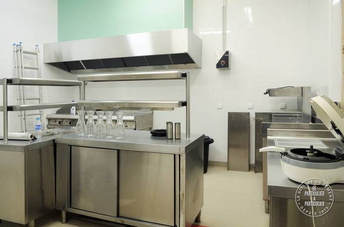 Vente et location Local d'activité 189 m²