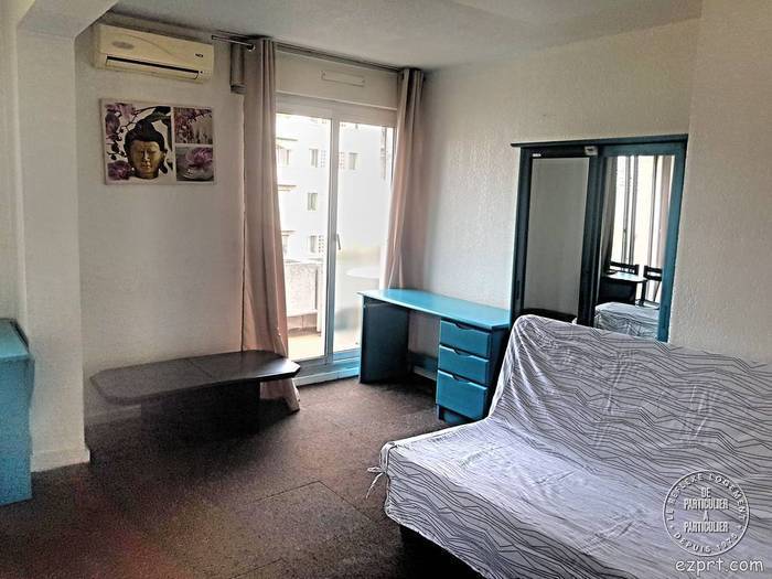 Location appartement studio Marseille 8e