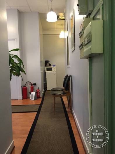 Vente et location Paris 10E 153 m²