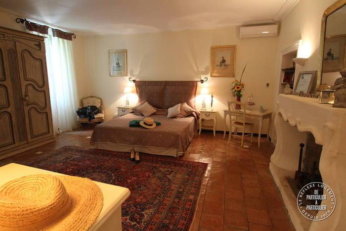 Fonds de commerce 1.500 m²