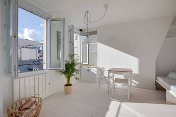 Paris 9E