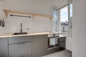 Paris 9E