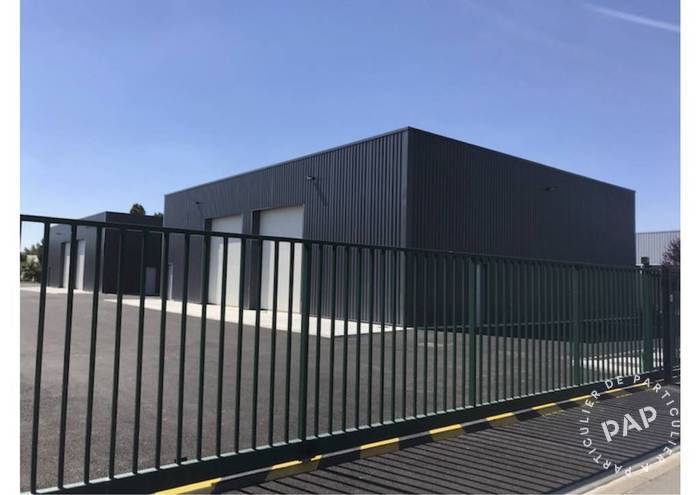 Vente et location Local d'activité Fontenay-Tresigny (77610)