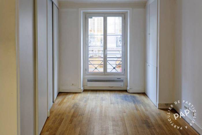 Bureaux, local professionnel Paris 9E 2.350 €
