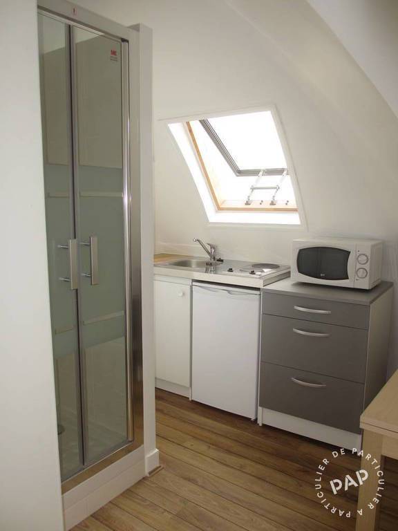 Location appartement studio Paris 8e