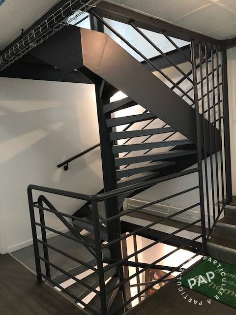 Bureaux, local professionnel Paris 17E 1.574 €