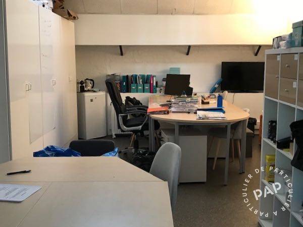 Bureaux, local professionnel 1.574 € 16 m² Paris 17E