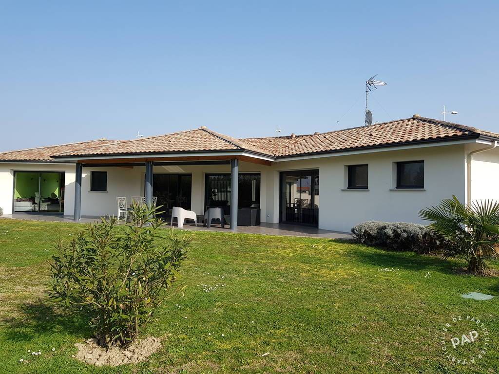 Vente maison 165 m² SaintPierreDuMont 165 m² 380.000 € De Particulier à Particulier PAP